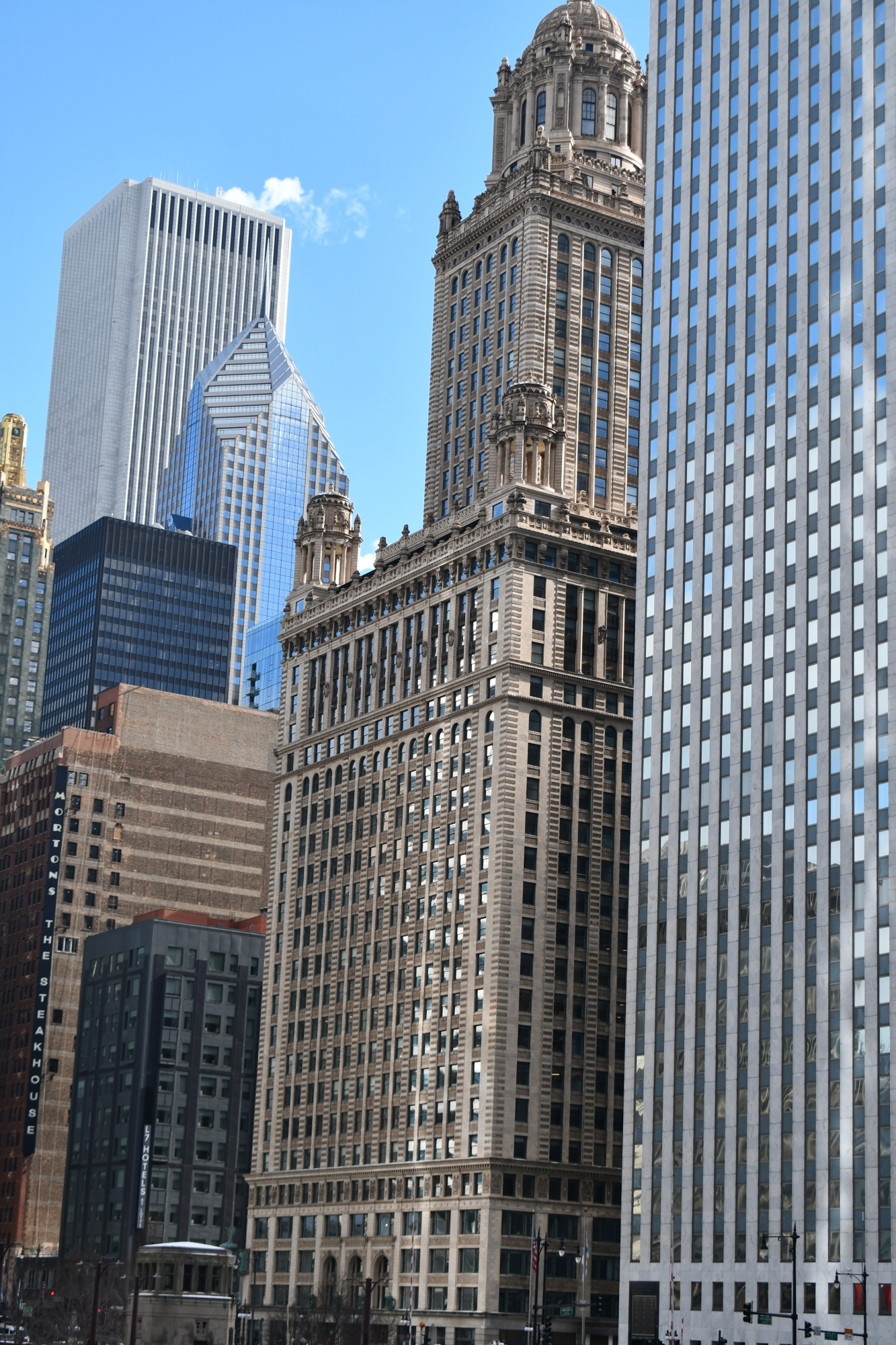 Photo of The Jewelers\' Building - 35 East Wacker Drive