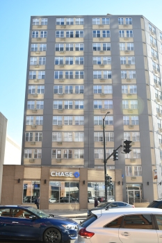 Photo of Sheridan Park Apartments - 6415 N. Sheridan Rd.